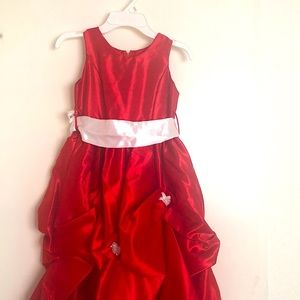 Formal dress only worn once Lovely silk red dress.